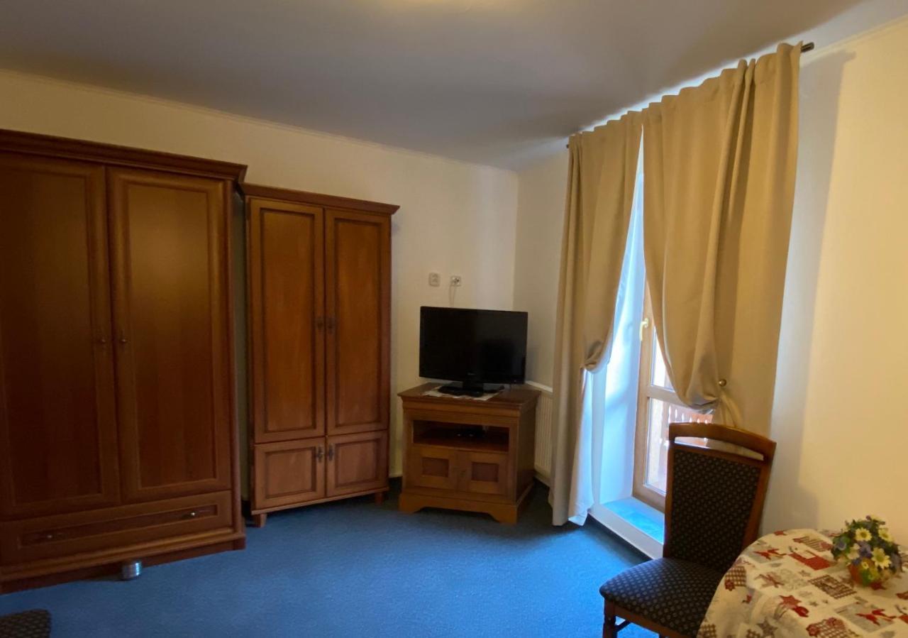 Penzion Vila Petra Bed&Breakfast Veľký Slavkov Exteriér fotografie