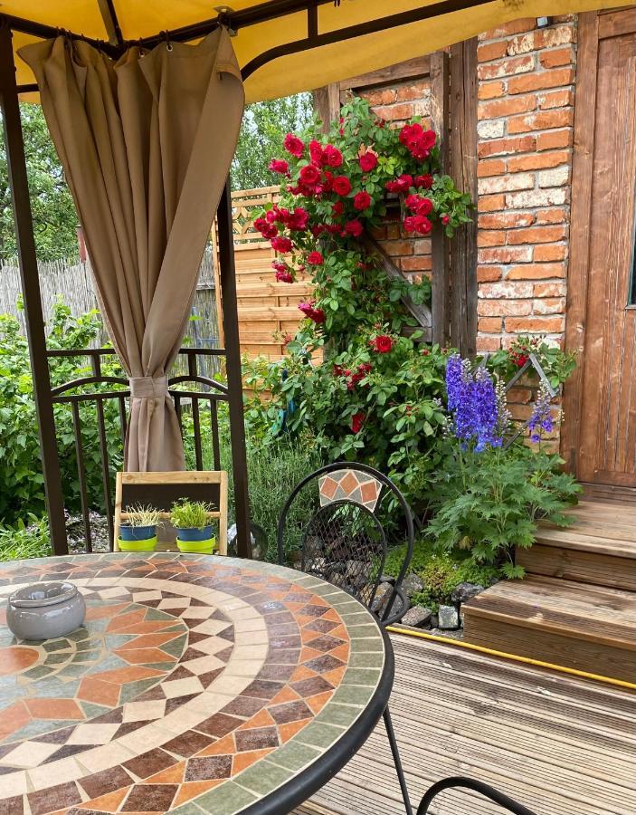 Penzion Vila Petra Bed&Breakfast Veľký Slavkov Exteriér fotografie