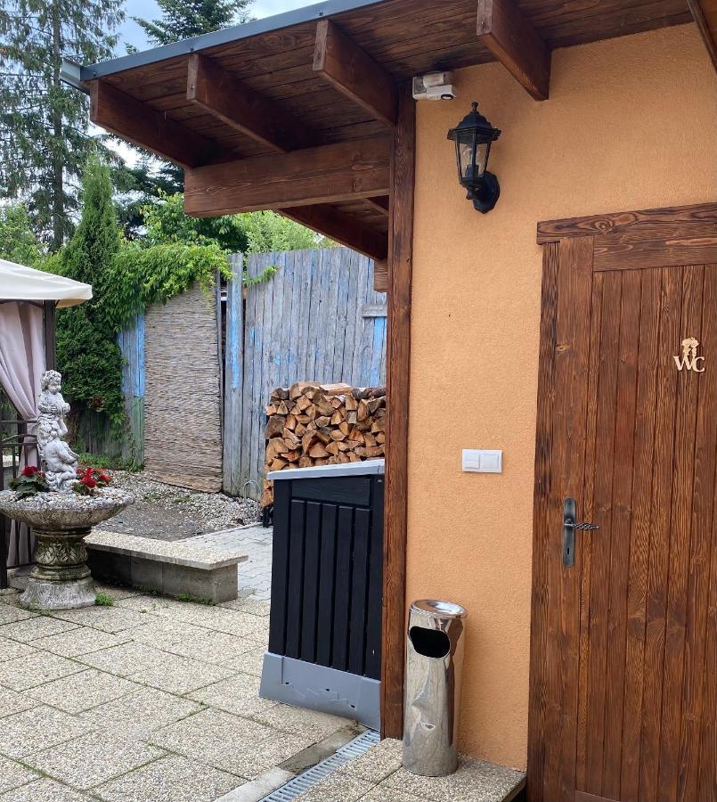 Penzion Vila Petra Bed&Breakfast Veľký Slavkov Exteriér fotografie