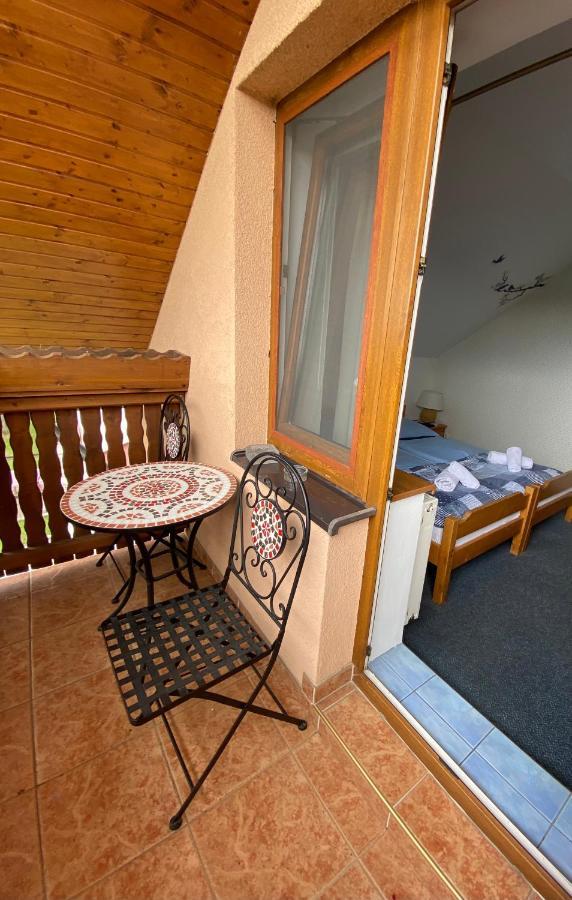 Penzion Vila Petra Bed&Breakfast Veľký Slavkov Exteriér fotografie